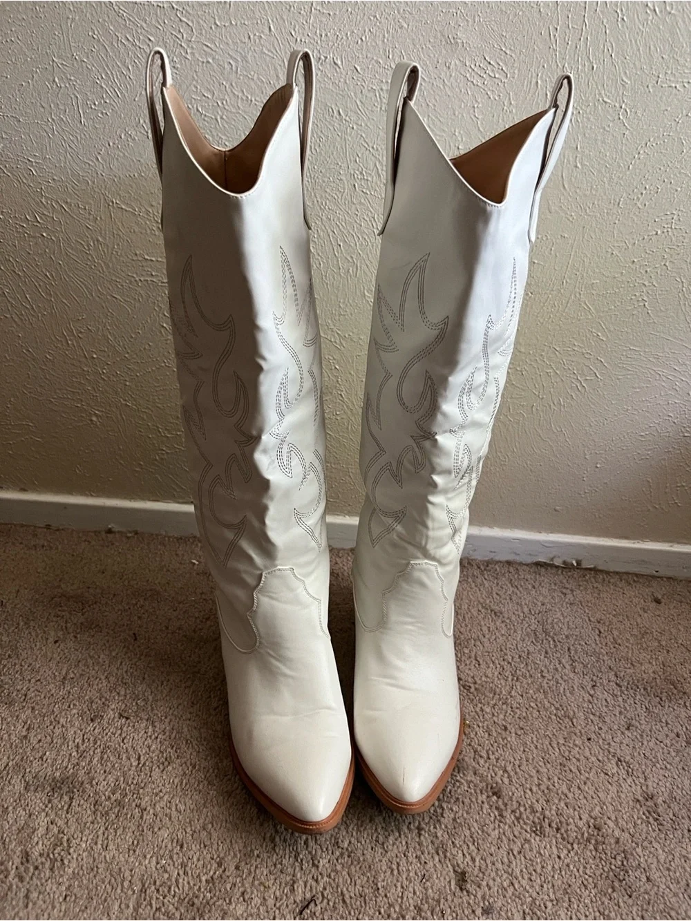 White Western Knee-High Cowboy Boots - Women's Stylish Leather Boots